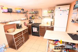 Dom wolnostojący graniczący z lasem- Niedoradz